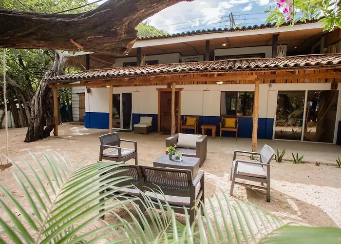 La Choza Del Estero - 5Br Beachfront Oasis With Direct National Park & Beach Access, Private Pool, Large Yard, & Bbq * Tamarindo