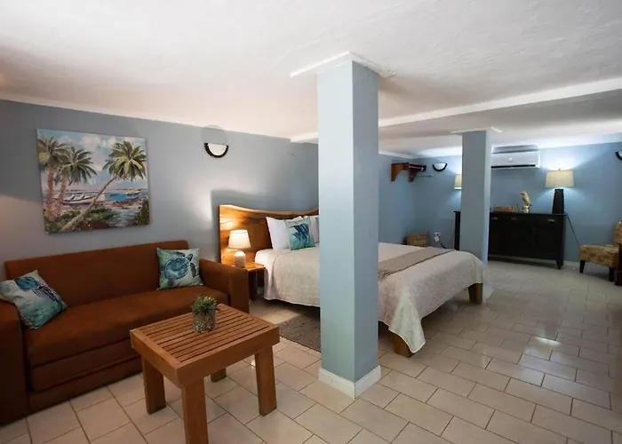 La Choza Del Estero - 5Br Beachfront Oasis With Direct National Park & Beach Access, Private Pool, Large Yard, & Bbq Villa *