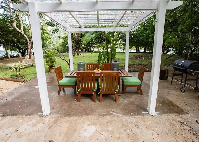 La Choza Del Estero - 5Br Beachfront Oasis With Direct National Park & Beach Access, Private Pool, Large Yard, & Bbq Tamarindo