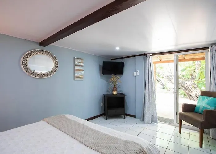 La Choza Del Estero - 5Br Beachfront Oasis With Direct National Park & Beach Access, Private Pool, Large Yard, & Bbq Tamarindo